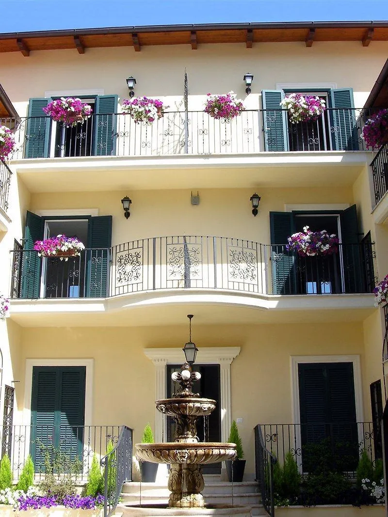 *** Aparthotel Aurelia Vatican Apartments Rom Italien